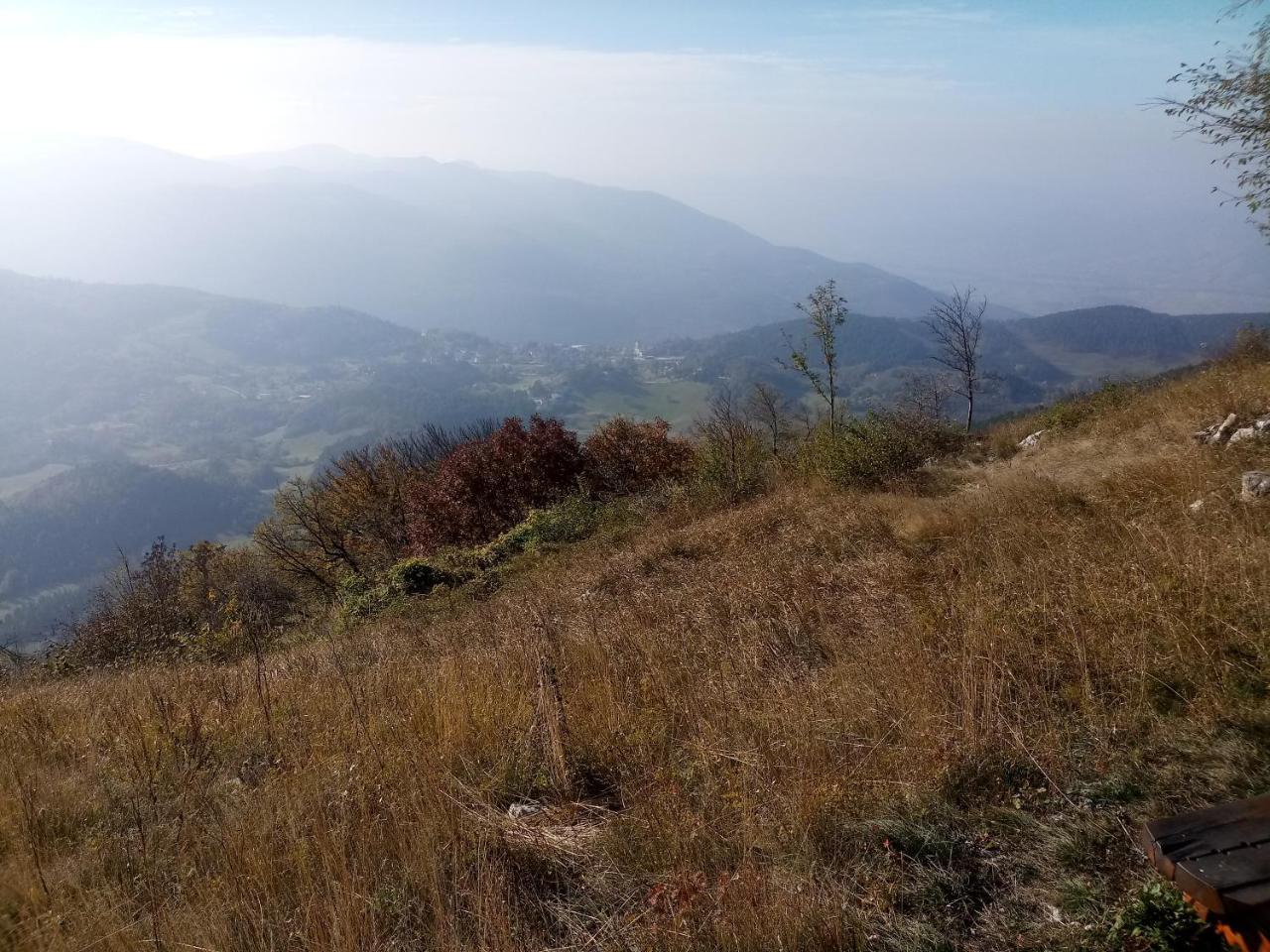 فندق Gostilna Tratnik Zoll المظهر الخارجي الصورة